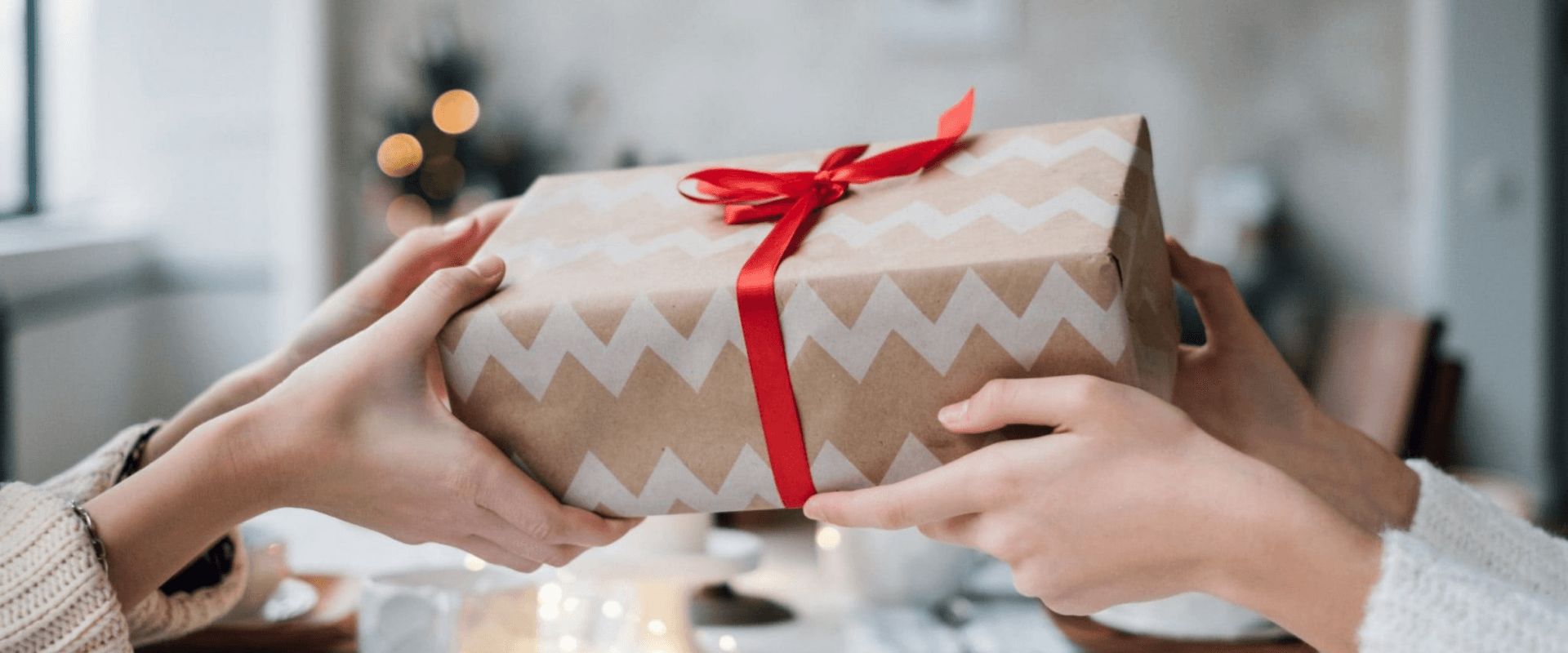 International Holiday Gift Shipping: Mistakes and Solutions