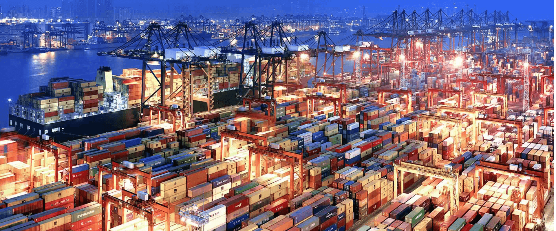 Mastering New Year Shipping: Guide to Seamless Logistics in 2024