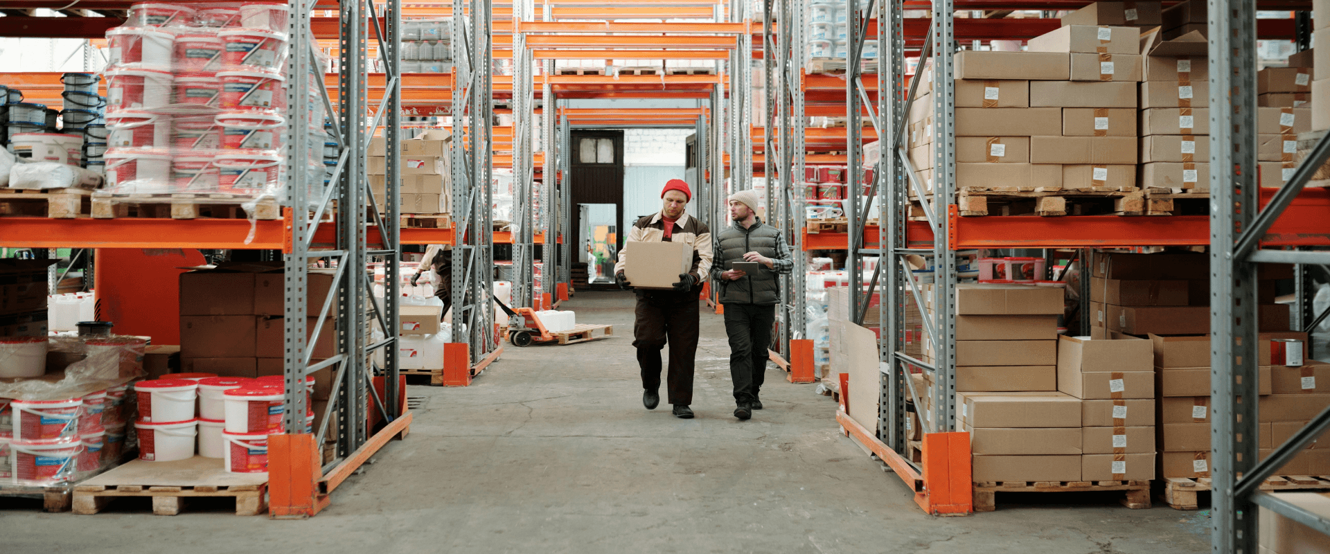 Navigating Finance: Top 7 Tips for New Logistics Entrepreneurs